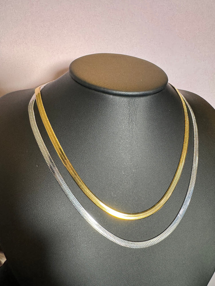 
                  
                    Flat Stainless Necklace
                  
                