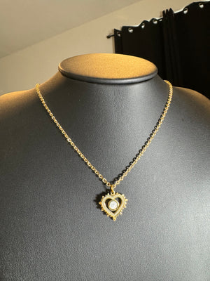 
                  
                    Lovers Shell Heart Necklace
                  
                