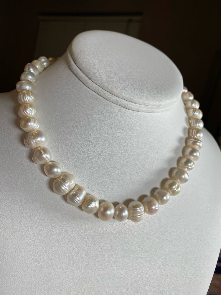 Royal Pearls (Authentic Pearls)