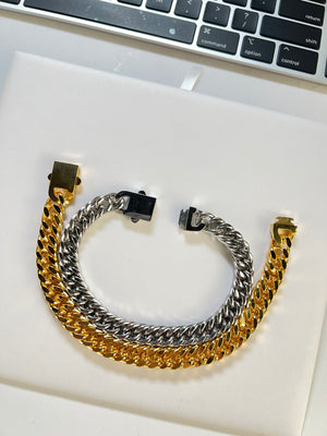 
                  
                    Cuban Vibe Necklace/Bracelet
                  
                