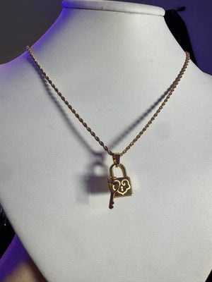 
                  
                    Love Lock Rope Necklace
                  
                
